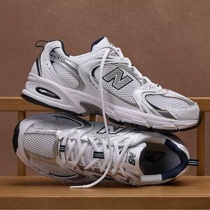 New Balance 530 white with natural indigo size 8 women’s